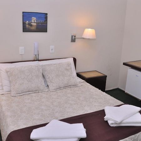 Hotel Del Norte アルティガス エクステリア 写真